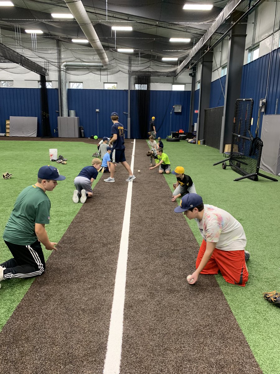 Great first night of off season Sunday Jr Regal baseball youth camps with our HS Coaching staff. We really enjoyed working with these kids. #GoRegals