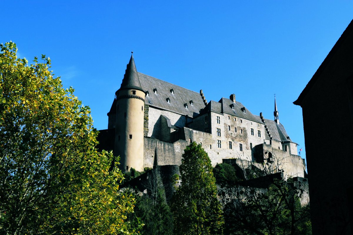 B4 A3 87 E5 9f 8e Twitter Search