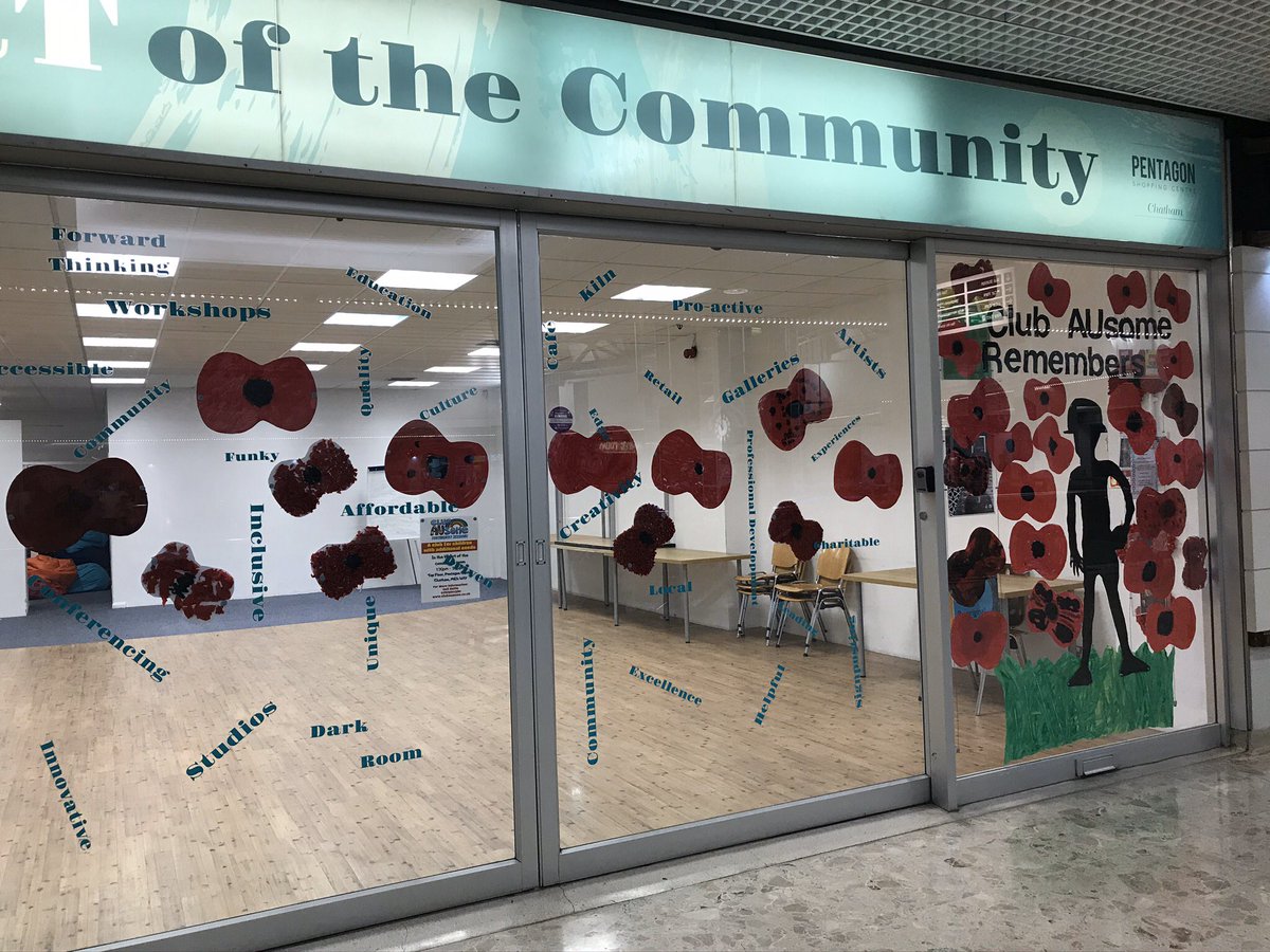 Poppy art at Club AUsome #theroyalbritishlegion #rememberanceday2019 #respectforourfallen #poppies #autism #autismawareness #nucleusarts #feelingthankful