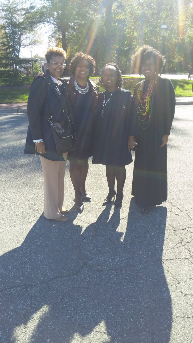 DaSooperCoop's tweet photo. It was so heart warming to see some friends/Sorors from Elon. https://t.co/f1sGk637bA