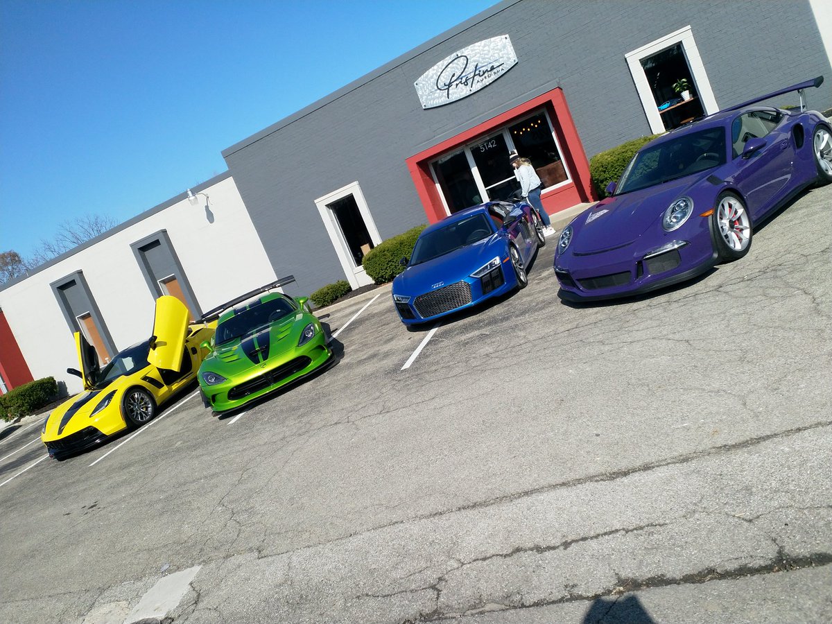 TASTE THE RAINBOW! (excluding 🍊)
#cars #corvette #viperacr #porschegt3rs #supercars #NSX #AudiR8 #Indianapolis