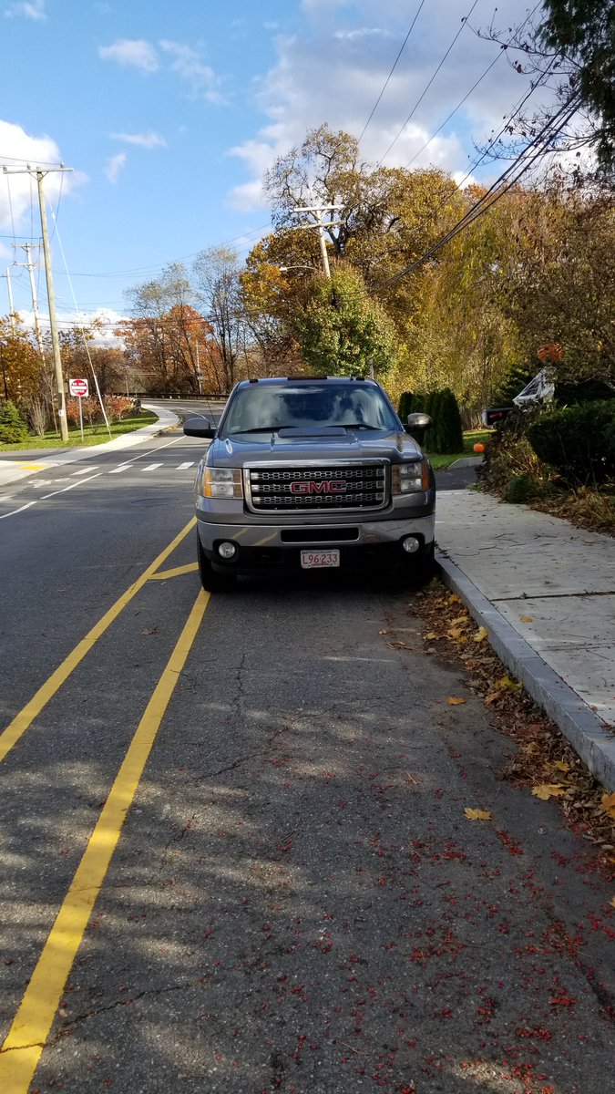 dz_nuzz's tweet photo. @MPSSouthActon how is this even remotely acceptable? https://t.co/chrzK4rjLc