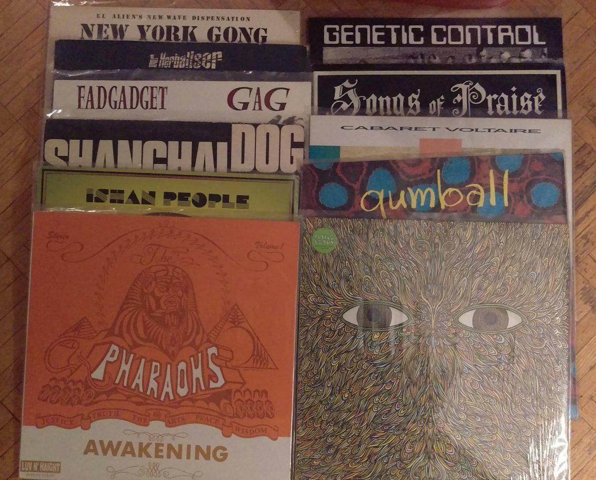 OttRecordSho's tweet photo. Thanks for the digging... next #OCRS show is May 3rd @BirdmanSound @CHUOMusic @CKCUFM @DJDesTrois https://t.co/TcHizyVmfC