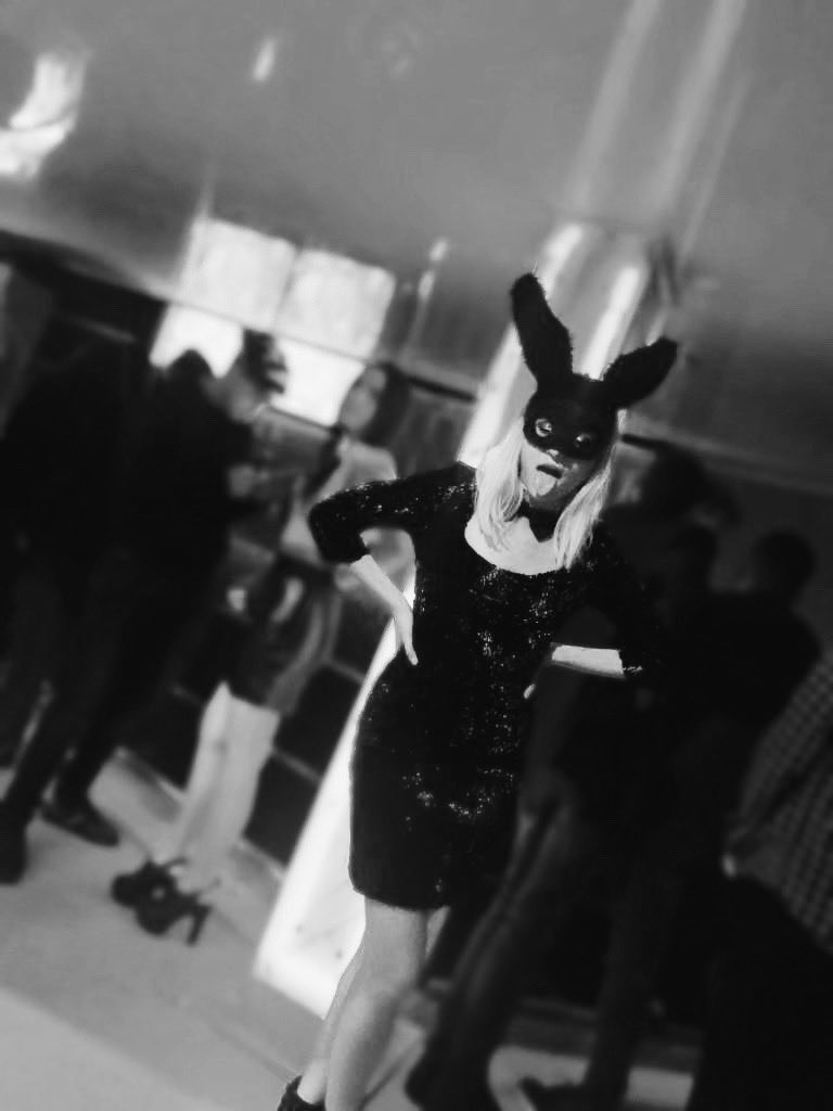 WonderMafe's tweet image. Wonder Bunny is back. Literalmente. 🐰🤪🎃 #SueltaComoGabete #FiestonOlmeca