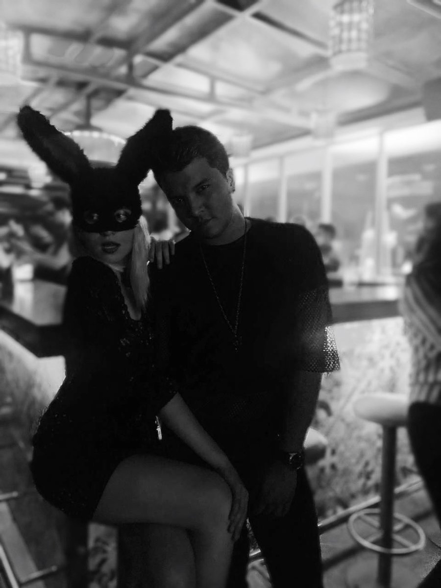 WonderMafe's tweet image. Wonder Bunny is back. Literalmente. 🐰🤪🎃 #SueltaComoGabete #FiestonOlmeca