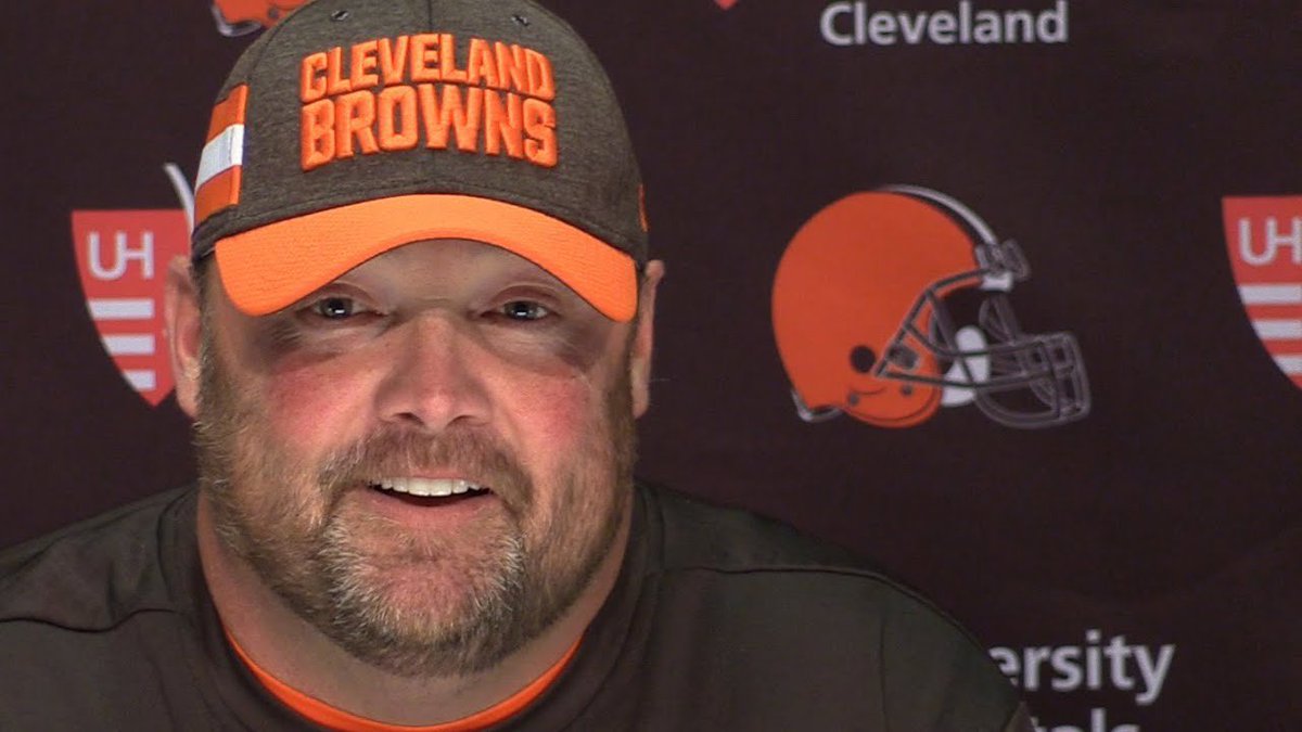 CLE_SPORTS_FANS's tweet image. Is it time to fire Freddie?  Re-Tweet if you believe the time has come.