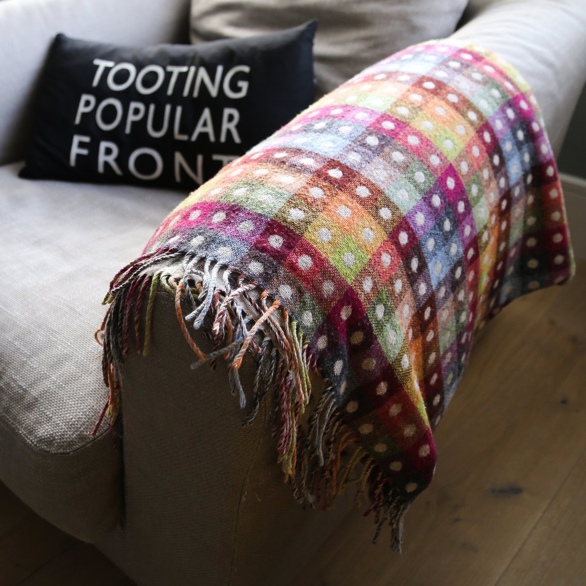 Real Homes… Real Lives… continues with Alisi, Furzedown mum of 2 in her beautiful recently re-designed home.

medium.com/@TootingHomeTr…

#TootingHomeTrends