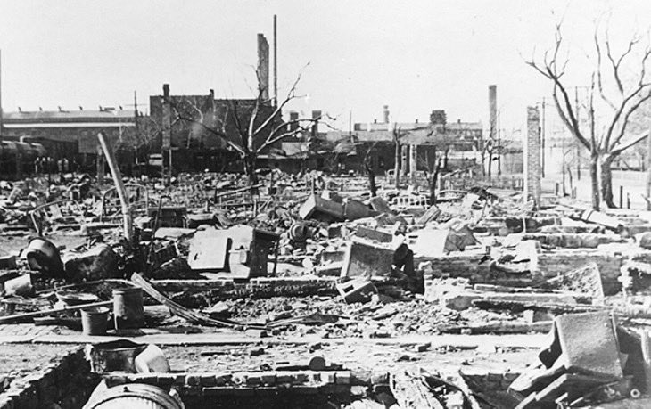(The first LNG plant was actually built in 1912 in West Virginia. LNG is dangerous and combustible. An LNG tank in Ohio exploded in 1944, leveling a square mile and killing 130 people)