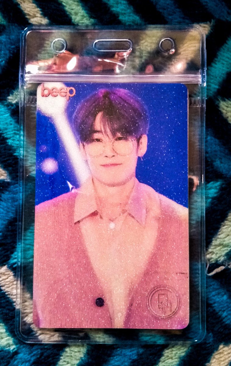 hanseungwooph_'s tweet photo. #aahhbeepme #seungwoobeepcards #Beepcards #HSWHBEEPCARD #MAMAVOTE #X1 #HANSEUNGWOO https://t.co/lU8YeXGFfM