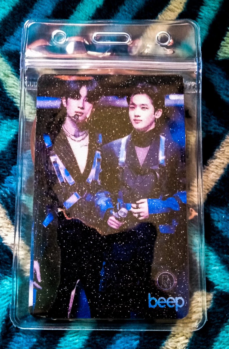 hanseungwooph_'s tweet photo. #aahhbeepme #seungwoobeepcards #Beepcards #HSWHBEEPCARD #MAMAVOTE #X1 #HANSEUNGWOO https://t.co/RKzdwE3wil