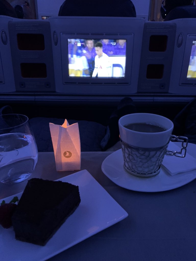 Always love flying <a href="/TurkishAirlines/">Turkish Airlines</a> with live <a href="/premierleague/">Premier League</a> on tv!!! Excited to be heading back for the <a href="/T_A_Golf/">Turkish Airlines Golf</a> tournament... 🇹🇷 #LookingForTheHatTrick