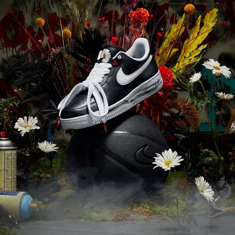 sneaker_wars's tweet photo. 【海外11月23日発売予定】G-DRAGON/ピースマイナスワン × ナイキ エアフォース 1 ロー ブラック/ホワイト
⇒https://t.co/nHdNSb280d
#sneakerwars #スニーカー #ナイキ https://t.co/jF90zixJW5