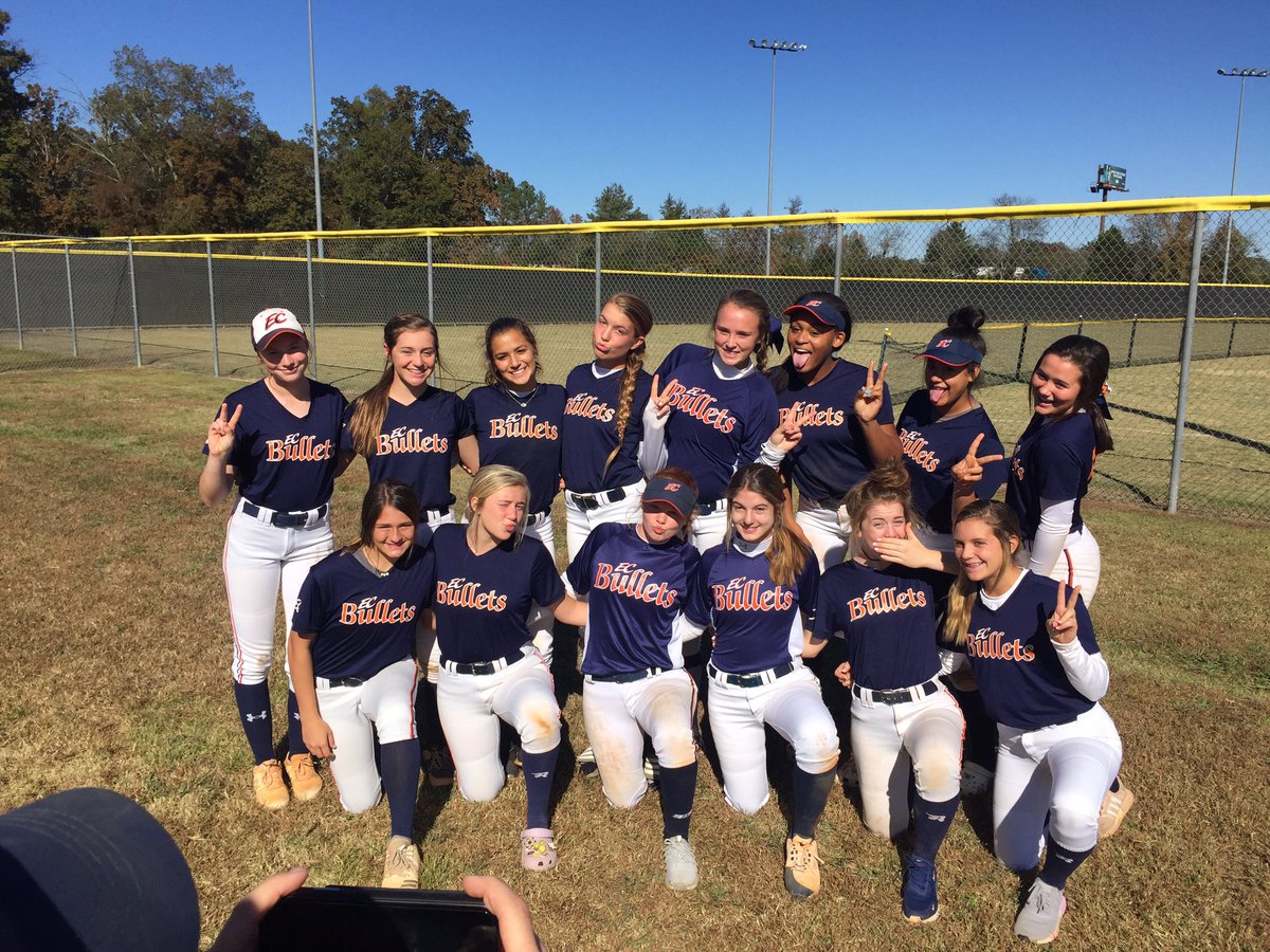 Great weekend at Scenic City Showcase —going 5 &amp; 0 scoring 28 runs while our defense was on 🔥 only allowing 3 runs!!! Go Bullets!!!<a href="/EastCobbBullets/">EC Bullets Fastpitch</a> <a href="/3N2TeamClutch/">3N2TeamClutch</a> @EastCobbBullets