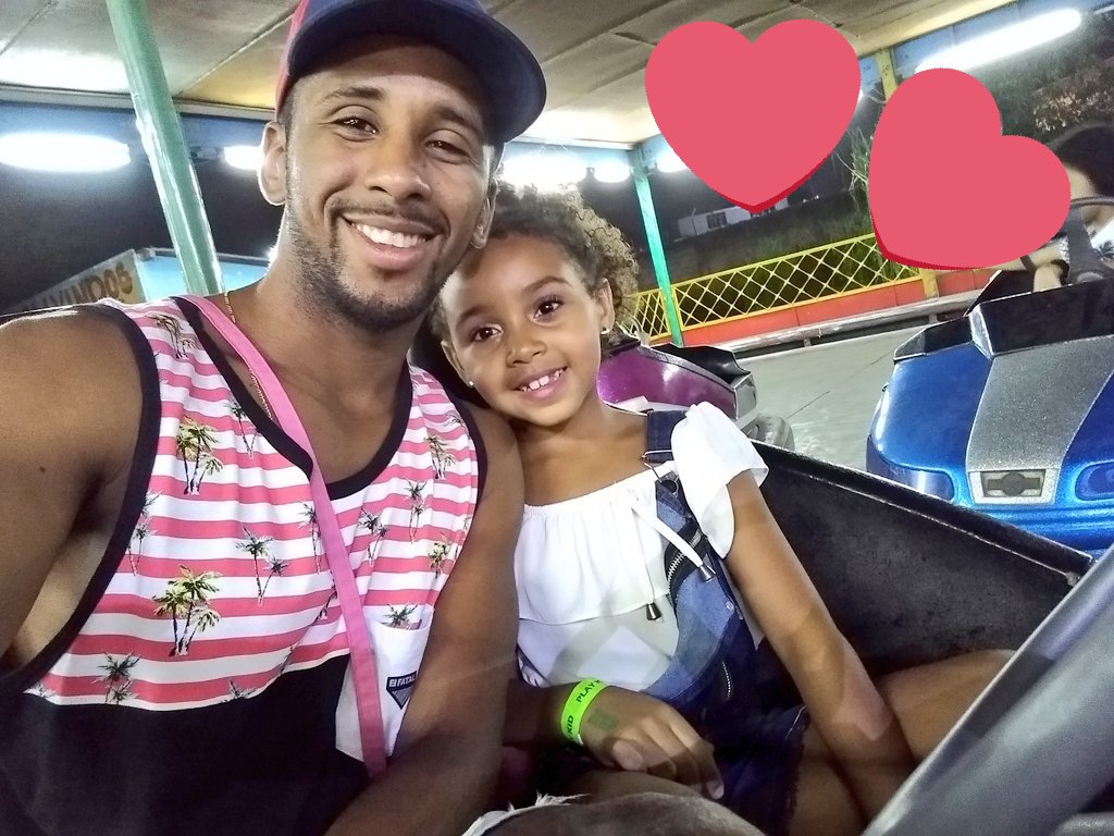 phelippel39's tweet photo. Podem até tentar
Mas nada vai nos separar
Nosso amor é tão forte
Que traz sorte pra nos proteger
De qualquer má intenção
Tudo será em vão
Nosso amor é tão puro tão seguro
Que irradia a luz no nosso olhar
#EuTeAmoFilha ❤️ https://t.co/38z35vQvHU