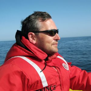 NERC_CAO's tweet image. #MeetAScientist: Martin Edwards from @thembauk is a co-investigator in the #DIAPOD project

He investigates environmental change impacts on marine ecosystems

Info: bit.ly/CAOMartinE

@NERCscience #UKinArctic @BMBF_Bund #ArktisImWandel