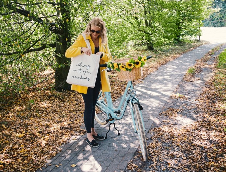 Der HALFAR® #Nachhaltigkeitsreport 2019 liegt vor! Strukturiert, beeindruckend, wegweisend. Auch zum Download: ow.ly/ohGl50x0RrY #Nachhaltigkeit #CSR #Reporting @halfar_system