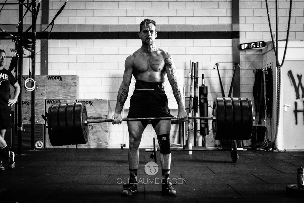 A year ago we published 'A new deadlift PR for Tim' lttr.ai/JmiY #inthebox #liftheavy #Deadlift #CrossFit #ACrossfitLife #thenetherlands #CrossfitEnergy #PR #zwaag