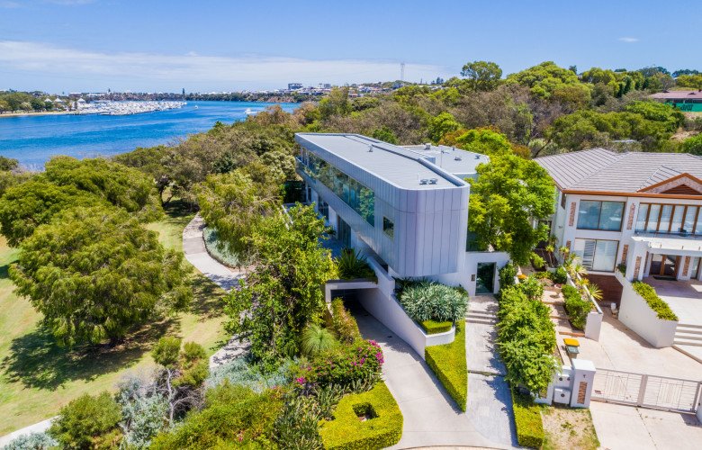 This iconic Mosman Park home incorporates multiple living zones. For sale by Richard Young & Michael Harries of #CapornYoung.

#MosmanParkWA #LuxuryMosmanParkrealestate #Perthrealestateforsale #MosmanParkrealestateforsale #LuxuryPerthRealEstate

therealestateconversation.com.au/property/36-co…