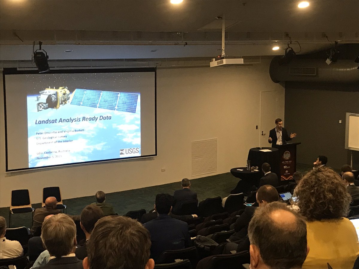 terrifreemantle's tweet image. @djrwicks from @SatAppsCatapult is co-chairing the ‘Big EO: Big Data’ session at #GEOWeek2019 covering topics such as #AnalysisReadyData and #DataCubes