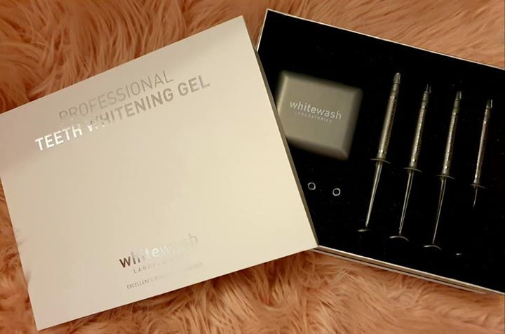 Chard_Dentist's tweet photo. 🦷 Happy Sunday! 🦷

Introducing our amazing take home professional teeth whitening kit at SpaDental Chard!

After just 2 weeks you could have a change of up to 7.8 shades with results lasting 12-24 months! 

Contact us now to book a consultation! 🦷

01460 61671 https://t.co/6plJivrRky