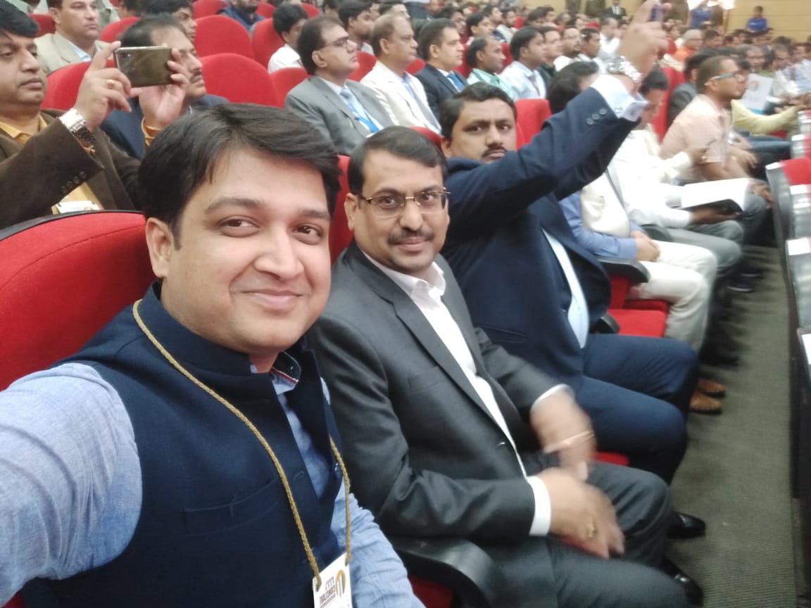 SattvaSignature's tweet photo. Signature Sattva Team At 1st National RERA Conclave Lucknow.
#Rera #Naredco #Credai #Uttarpardesh #Realestate #Transforming #TransformingRealty #YogiAdityanath #Anarock #SignatureSattva https://t.co/xUhFNTIqZg