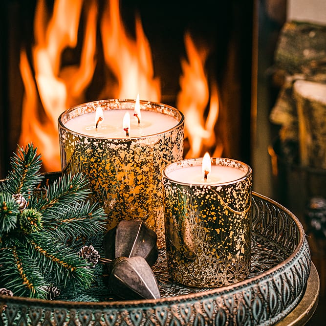 As featured in this month's #worldofinteriors our new stunning festive tall 3-wick candle and single wick candle, available in 4 amazing festive scents.
#festivescents #festivecandles #christmascandles #christmascandle #christmasscents #christmasdecor #cosynights #3wickcandles