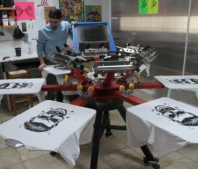 SMOOTHIEeco's tweet image. Tus propios diseños e ideas en textil y todos los soportes y formatos. Ponte en contacto con nosotros y te informaremos de todo lo que necesites.
#unetealamodaorganica #modaeco #modasostenible #modaecologica #serigrafia #smoothie #diseño #design