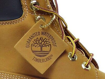 mockingJM's tweet photo. @BTS_twt  jungkook, I lost my Timberland boot tag and I'm sad. :( Can I have one of yours? https://t.co/UHMKxhokWm