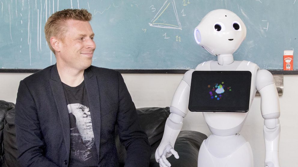 Robotter, kunstig intelligens, autonom transport, kollaborative systemer. Dette er baggrunden for RoboInsights-eventet, der foregår for tredje gang – denne gang 6. november 2019 på Danmarks Tekniske Universitet. roboinsights.com/event/event-in…