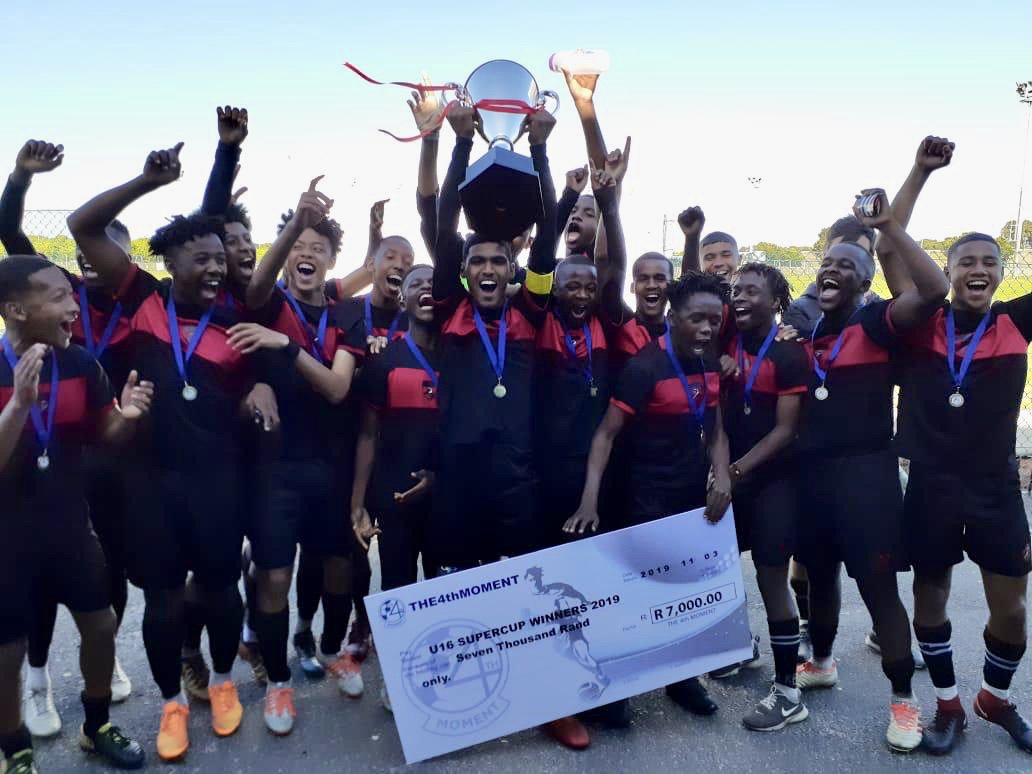 Ubuntu_Football's tweet image. Congratulations to the U16 team, this weekend’s Super Cup tournament champions! Keep making us proud👏!