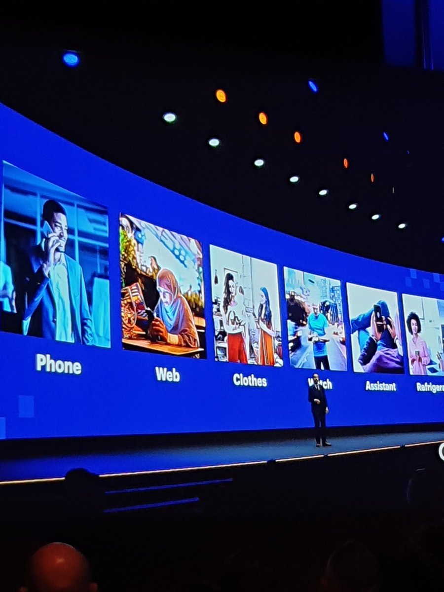 hichembenamara2's tweet image. Get back to the Technology to support the customer , with the MultiExperience platform concept that support your end to end digital business and customers continuous needs #GartnerSYM