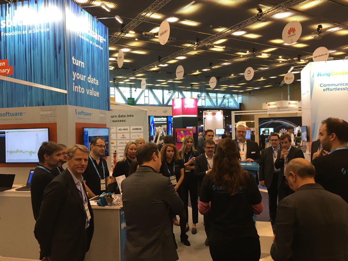 Good morning, Barcelona! Our first morning briefing for @Gartner_SYM is done, now we can't wait to welcome you at our booth #612! Did you check out our smart #WaterManagement tool yet? #GartnerSYM