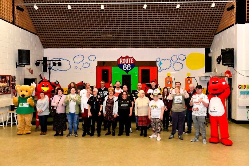 During our event last week @sophieatkinsonj paid us a visit to do a piece for <a href="/hulllive/">Hull Live</a> 

Read what was said here; hulldailymail.co.uk/news/hull-east…

<a href="/CDCS_scarb/">Creative Day Care Scarborough</a> 

#CDCSHull #CDCSScarb