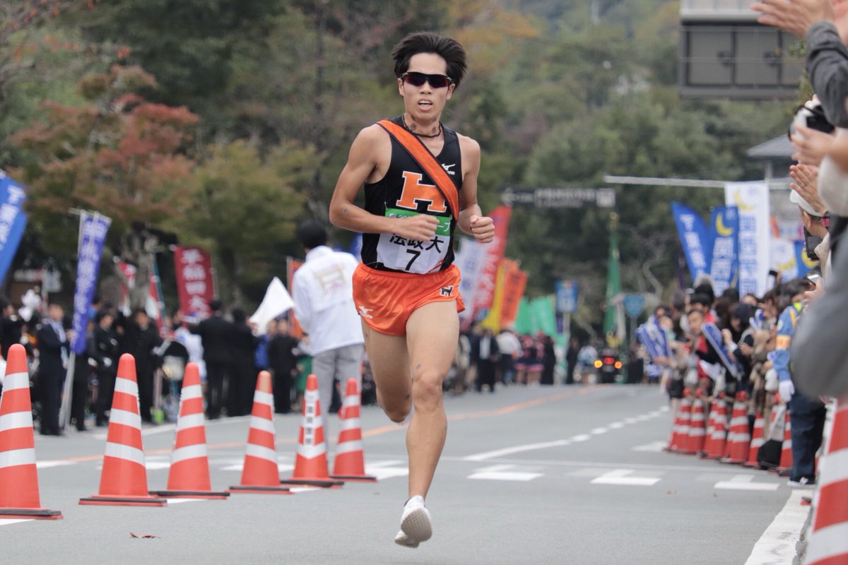 knt_2721's tweet photo. 第51回 全日本大学駅伝  8区

◎ 青木涼真 (法政)

#全日本大学駅伝2019 #法政 #青木涼真 https://t.co/EGSfzL0tys