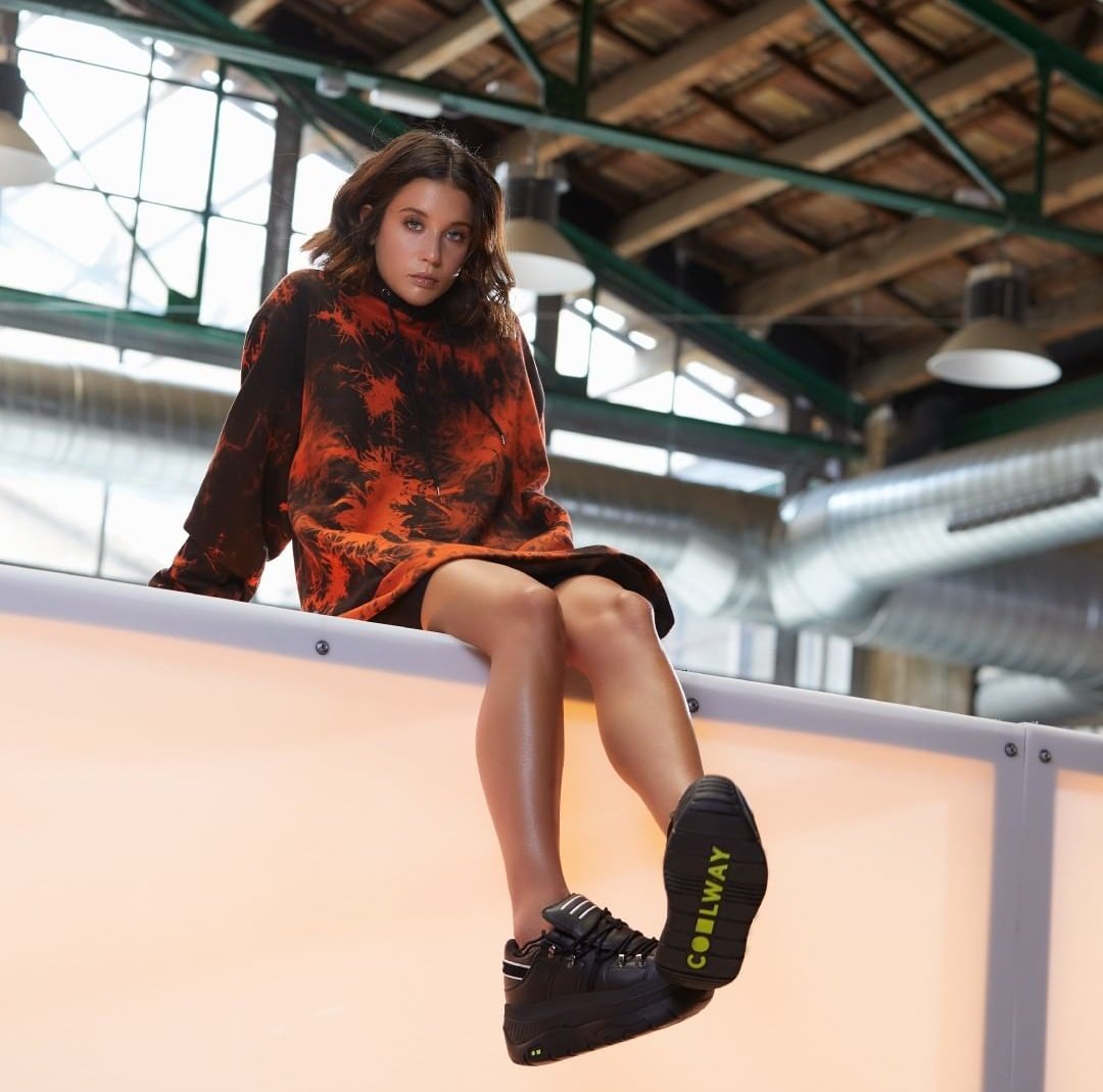 MPedrazaDaily's tweet image. November 3 - Coolway Brand via Instagram. #MariaPedraza #Coolway