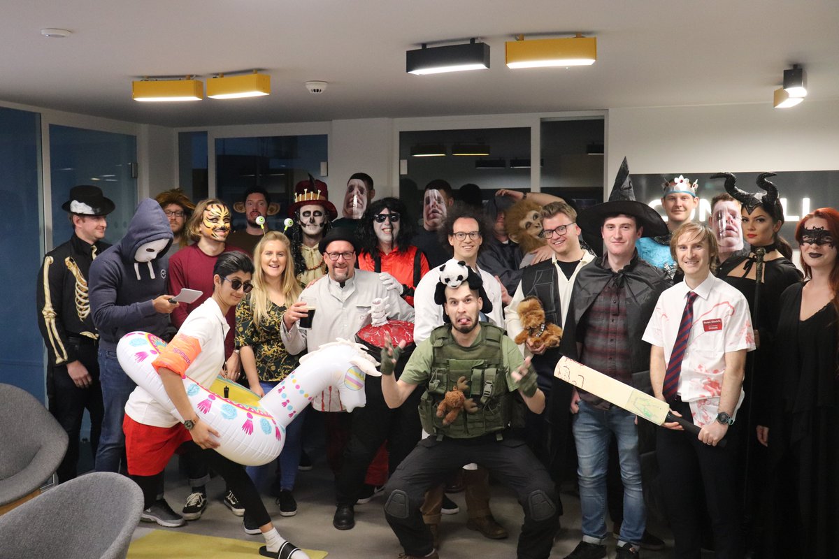 Bbk_Bianca's tweet photo. We have done it again! Our group Halloween picture is amazing! 🎃#Halloween #Maleficent #HanSolo #witchdr #MJ #jason #shaunofthedead #BreakingBad https://t.co/xpJugbMhIn