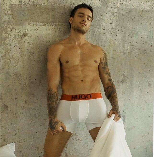 EIhczR4WkAAk3Tw?format=jpg&name=small