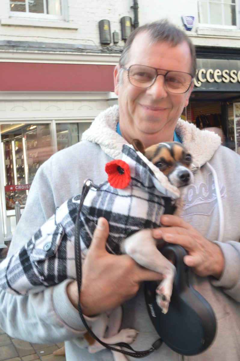 Local people in Winchester High Street buying knitted poppies to support our wounded veterans. #Woundcare4Heroes #veterans #RemembranceSunday