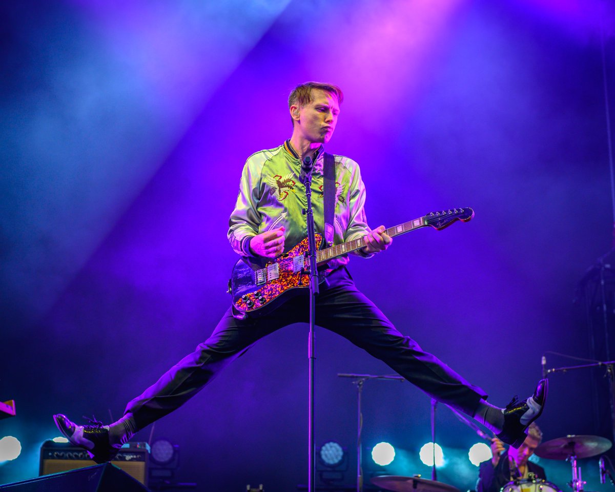 Jumping into Monday like...