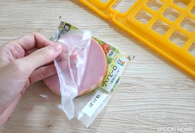 開封したベーコンやハムの保存がこれ一つで！ダイソーで販売されているこの商品、すごく便利そう！