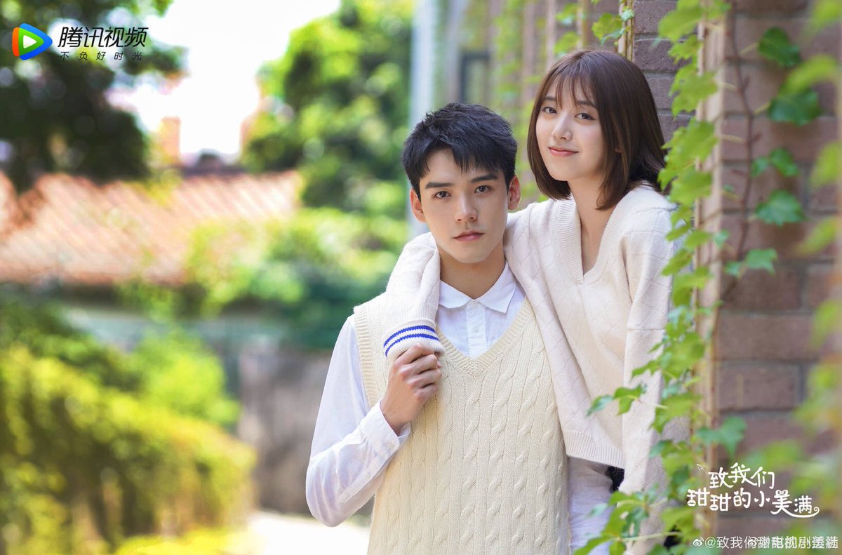 lovelynong's tweet photo. ปล่อยภาพนิ่งโปรโมทออกมาเพิ่มเติม สำหรับ ซีรีย์เรื่อง The Sweet Love Story ผู้เขียนนิยายคนเดียวกันกับเรื่อง อุ่นไอในใจเธอ และนับแต่นั้นฉันรักเธอ กำหนดออนแอร์ปลายปี2020โน่นแหล่ะจร้า #GongJun #LiuRenYu https://t.co/itkFlOFoB6