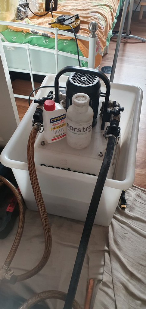 ChrisMeridian's tweet image. Trusty @proflush back on it For a good day flushing one of the best investments I made #Dirty