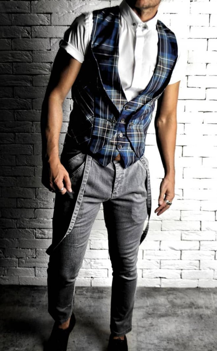 AlexChristoph3r's tweet photo. Limited Edition Blue Tartan Suit Chain Waistcoat, just ONE available in each size 

Click to shop -> https://t.co/gD508ffvf1 https://t.co/hcv8WEUZdW