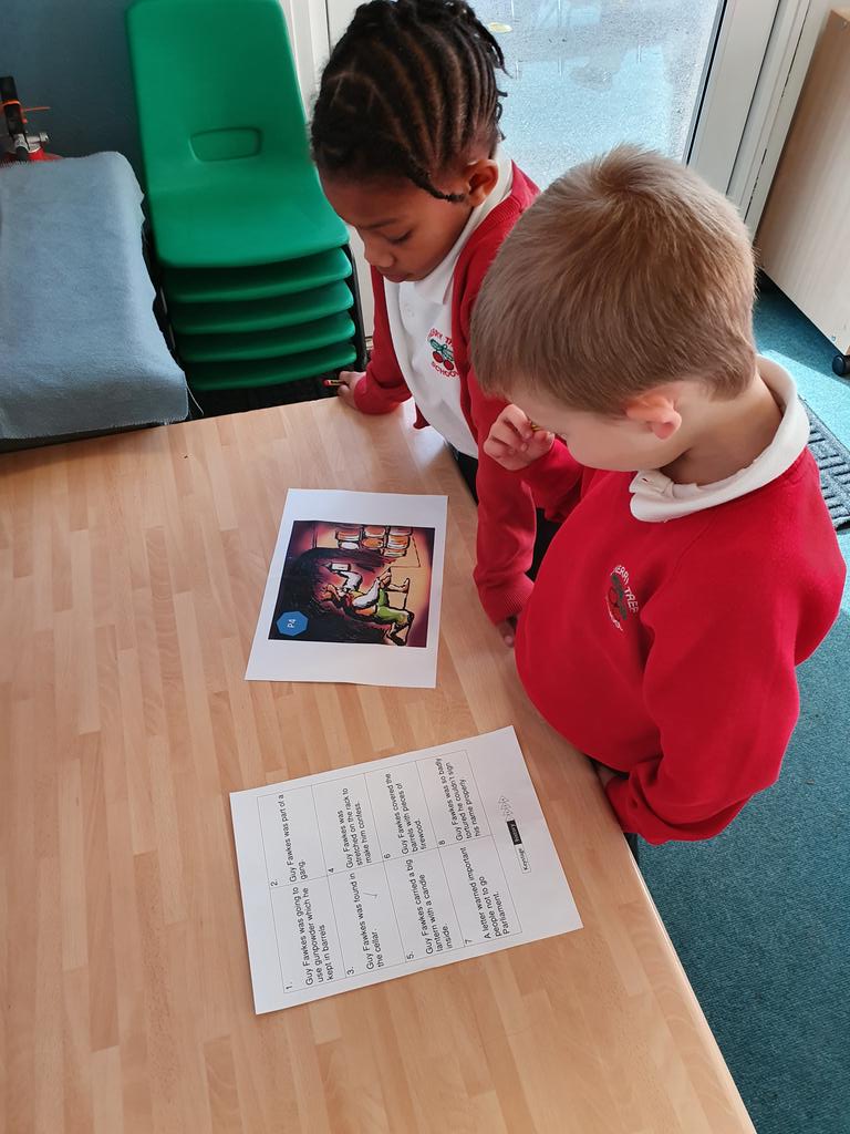 MrsMalhotraCTS's tweet photo. History detective time! We're reading statements about Guy Fawkes and Bonfire night and trying to prove whether the statements are true or false by using our detective skills and looking at the various pictures around the classroom. @MissWCTS1 @CTS1_Watford #CTTheme https://t.co/AuoPgJHY3h
