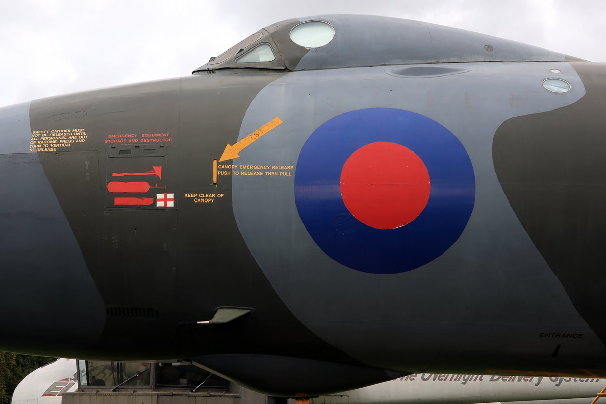 RobRambler214's tweet photo. ❤️#Avro #Vulcans Here's @avrovulcanxm575 #XM575 @EastMidAeropark 😁 @vulcantothesky @XH558Yorkshire @VulcanXl388 @vulcanliz @VulcanSCentral @AvroVulcanXM607 @XL319AvroVulcan @VulcanXM569 @XJ823 @Airfieldmuseum @EMA_Airport https://t.co/Y53tIlOuBI