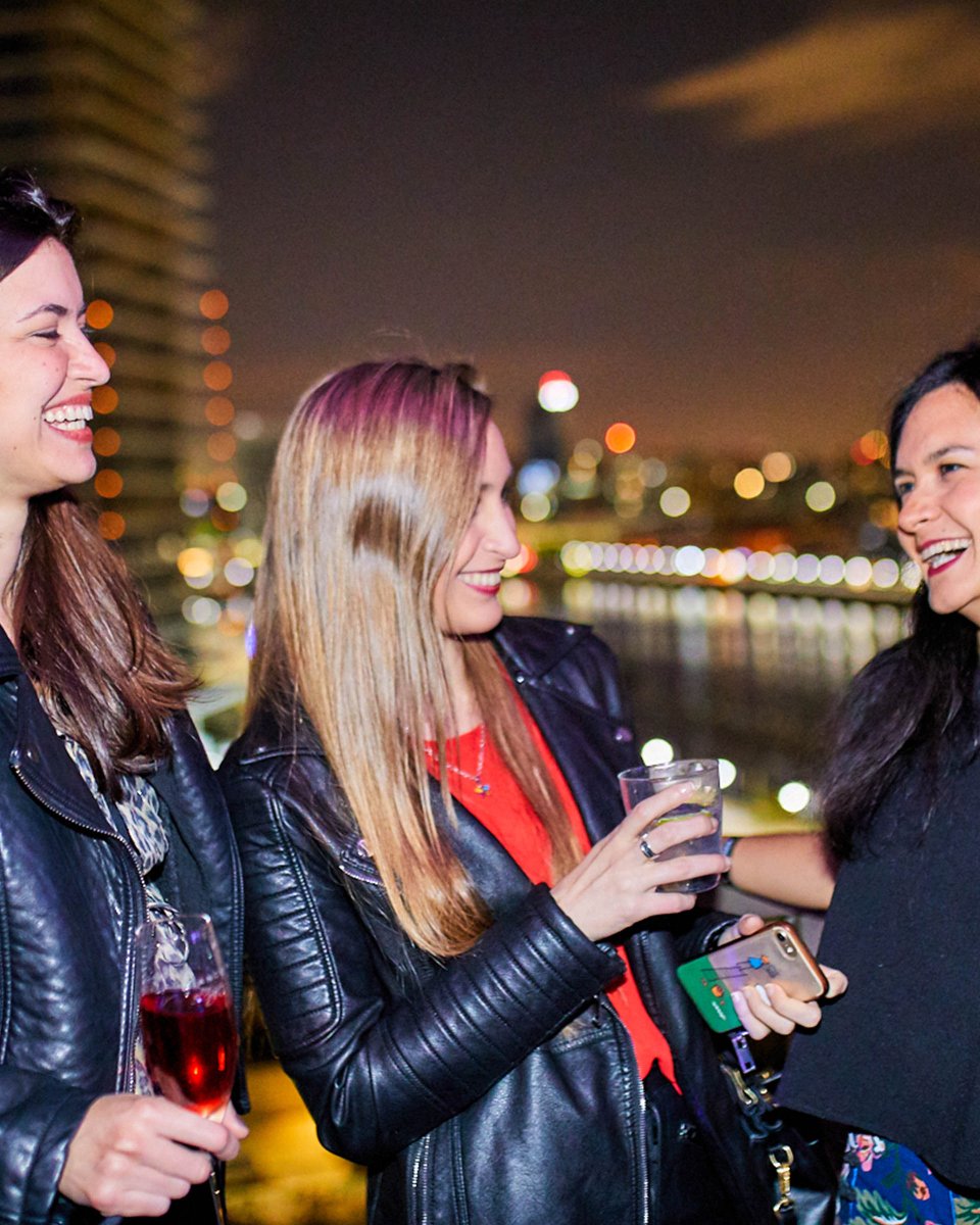 Hoy 21hs - #RooftopCocktail - ¡Todo listo para empezar la temporada de calor en lo más alto del Hotel junto a <a href="/BodegasBianchi/">Bodegas Bianchi</a>!

#JoinUs! bit.ly/2PLMf9S