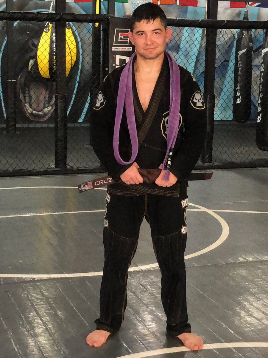 Andrew145Cruz's tweet photo. Leveled up 😉🤜🏽💥 https://t.co/VnUd1MMIEy