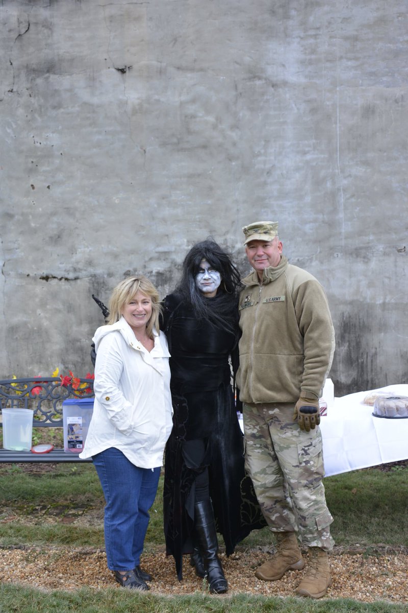 mainstmarional's tweet photo. Trunk or Treat in Marion was a A BLAST! The cake giveaway and the stuffed animal giveaway were a huge success and we all had so much fun. What was your favorite part of the event? #MoveMarionForward #OneMarion https://t.co/PD0Yl91Lmo