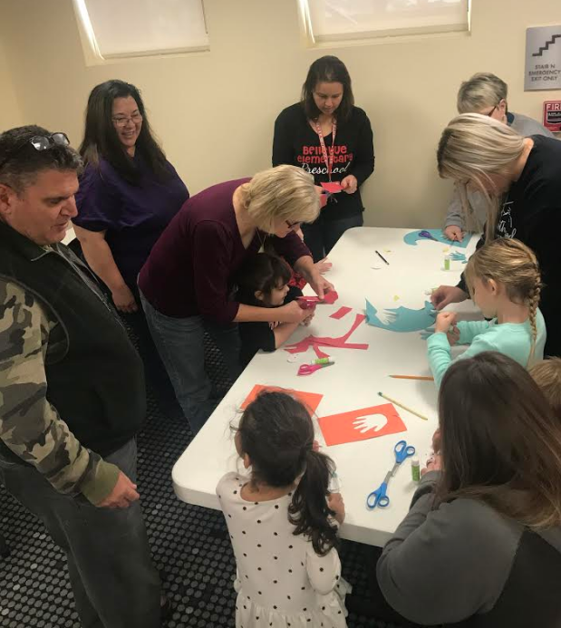 BESPreschool's tweet photo. Alana Folk from the Bellevue Public Library read the children wonderful stories about the changing weather.  The boys and girls got to make owls too.  Thank you Bellevue Public Library! https://t.co/ABL5NzytH9
