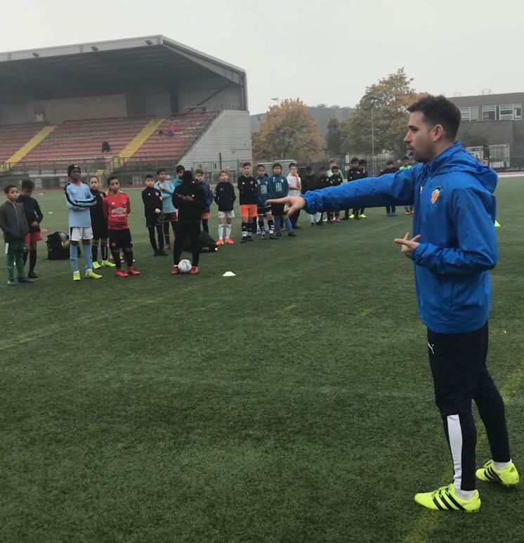 🏴󠁧󠁢󠁥󠁮󠁧󠁿🦇 In North London with <a href="/GPSoccerUK/">Global Premier Soccer UK</a> &amp; @GPS1st11 

#VCFAcademy🖤